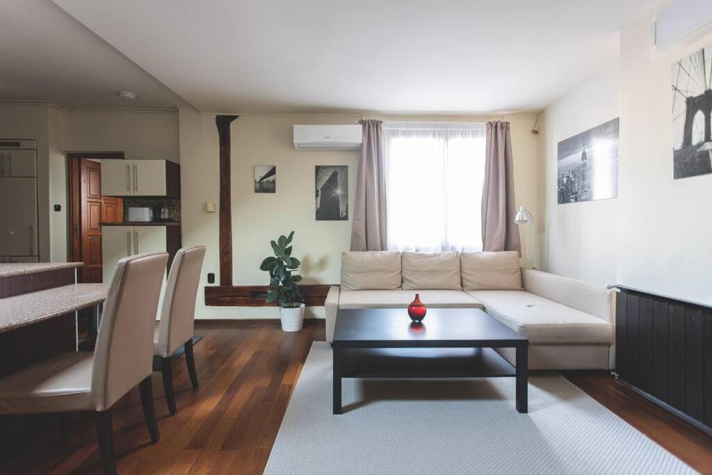Apartamento Klotild & Matild Floor In Downtown *